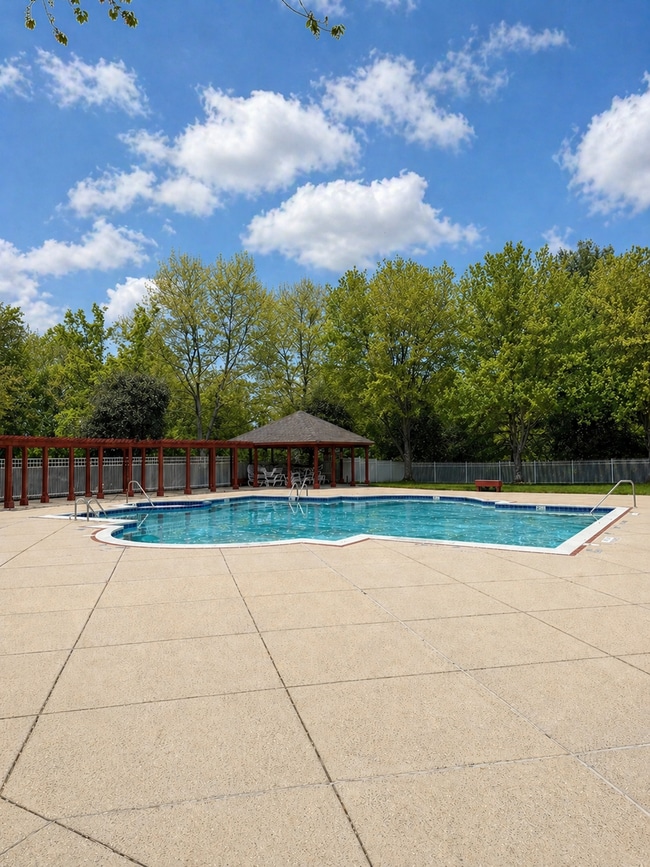 Building Photo - 3BR/2BA Home with Pool, Gym & Tennis Courts | Bel Air Living