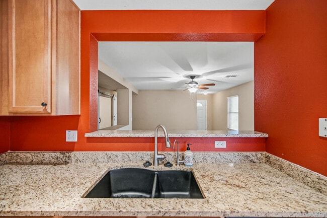 Building Photo - 8438 E Keats Ave