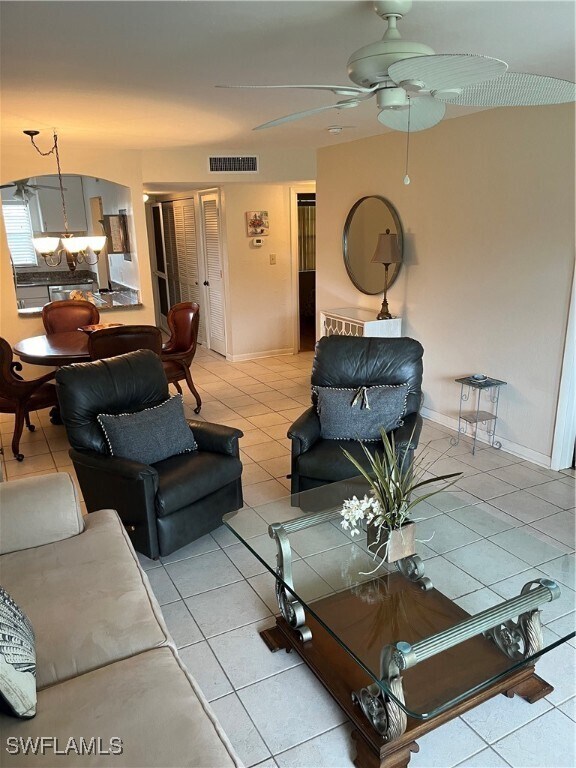 Building Photo - 501 Forest Lakes Blvd