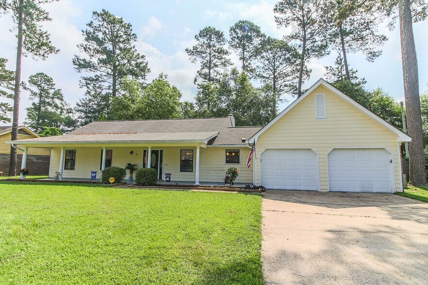 Building Photo - 87 Aileen Dr