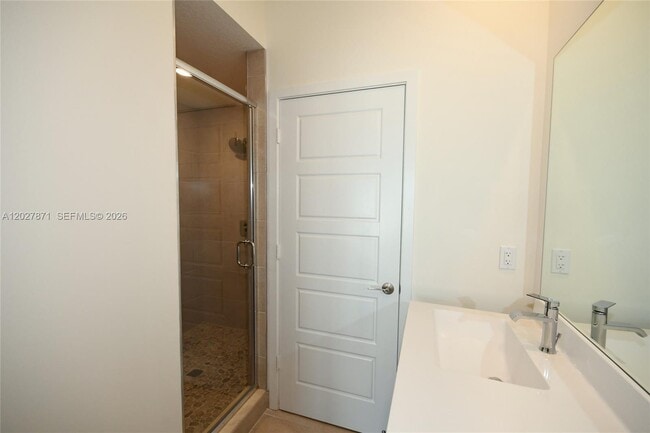 Building Photo - 4700 NW 84th Ave