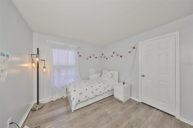 Building Photo - 1204 Sawdust Ct