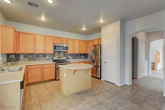Building Photo - 174 Tidewater Range Ct