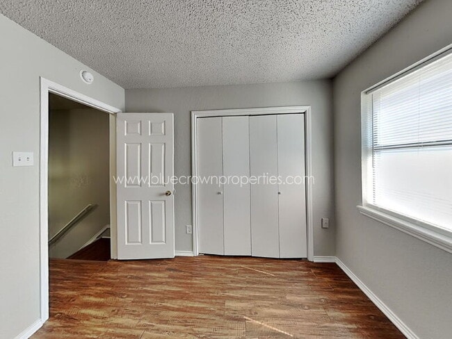 Building Photo - 648 S Rogers Rd