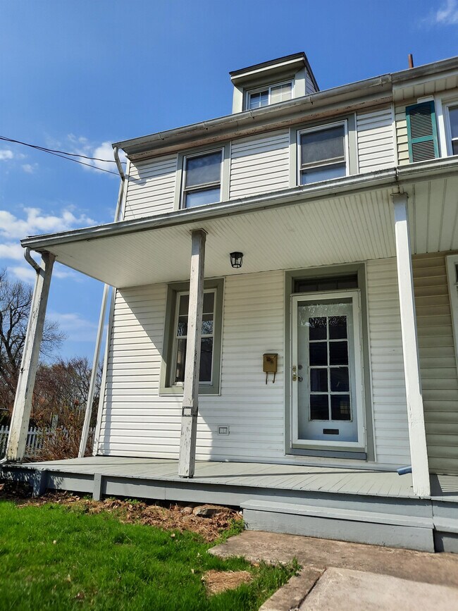 27 N Prince St 27 N Prince St Millersville PA 17551 Apartment Finder