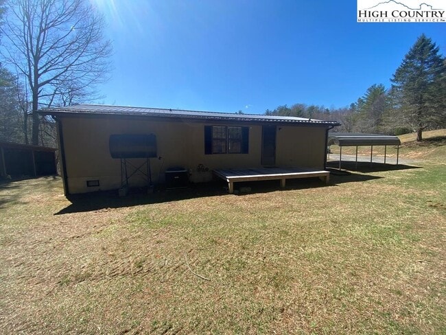 Building Photo - 462 Hartsoe Rd