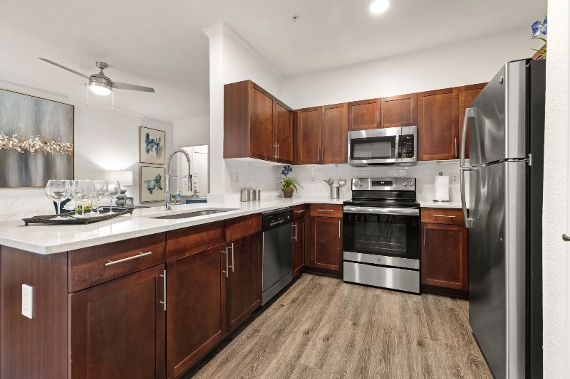 Primary Photo - 12321 Seashore Ln