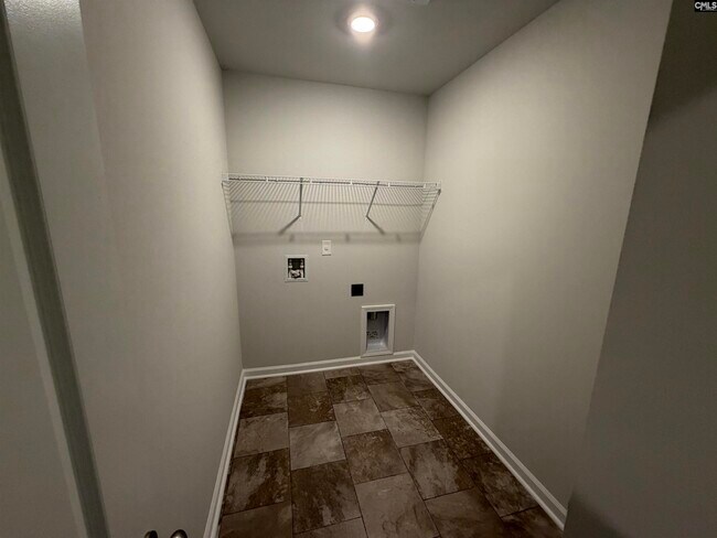 Building Photo - 275 Brando Wy