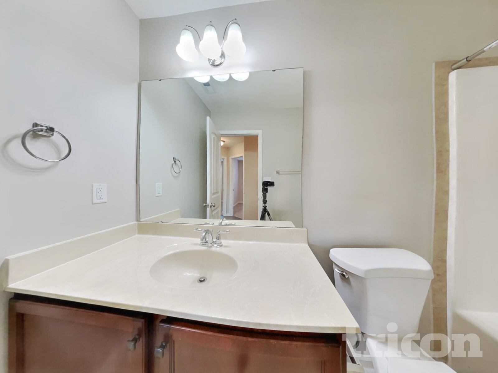 Building Photo - 295 New Castle Ln