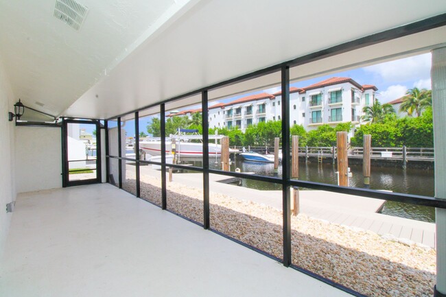 Building Photo - Unfurnished water-view with boat slip 2/2 ...