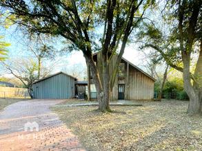 Building Photo - 1907 Whippoorwill Ln