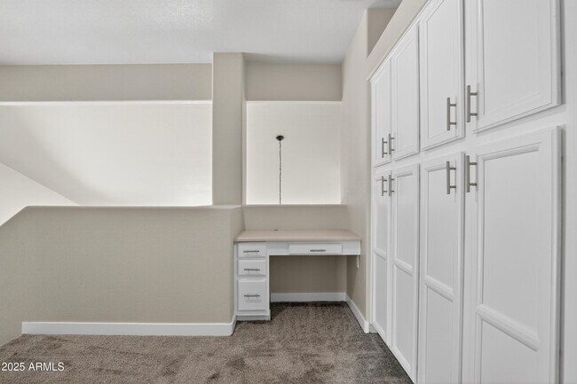 Building Photo - 11517 W Laurelwood Ln