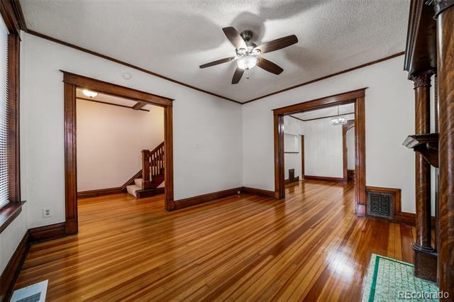 Building Photo - 1214 E 10th Ave