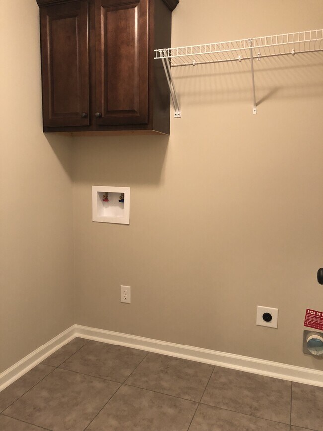 Building Photo - 5029 Copse Dr