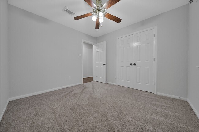 Building Photo - 12411 Brightwood Dr
