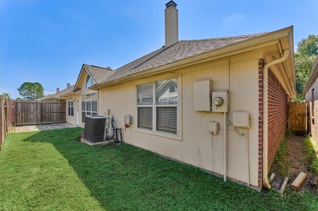 Building Photo - 11118 Creekline Meadow Ct