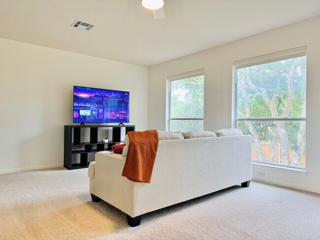 Building Photo - 1938 Mulligan Dr