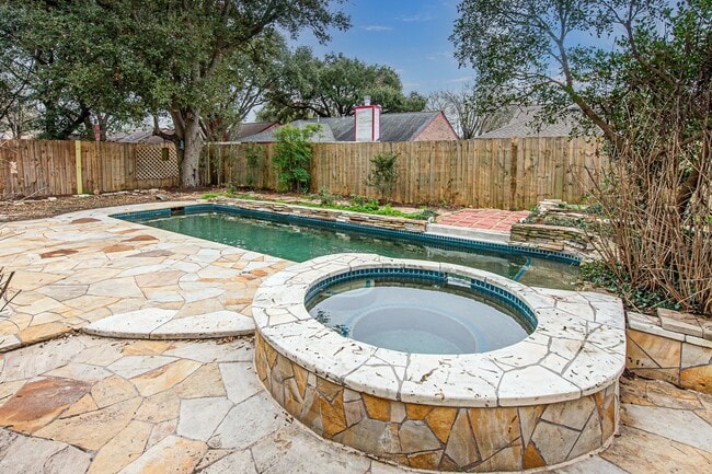 Primary Photo - 20055 Fort Stanton Dr