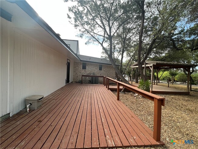 Building Photo - 2489 Colleen Dr