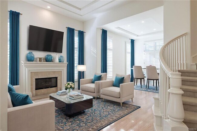 Building Photo - 17 Colonial Dr