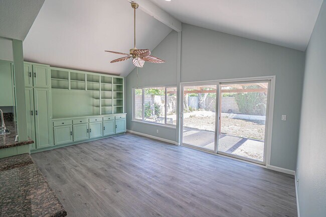 Building Photo - Single Story 3 Bedroom Home for Rent in Si...