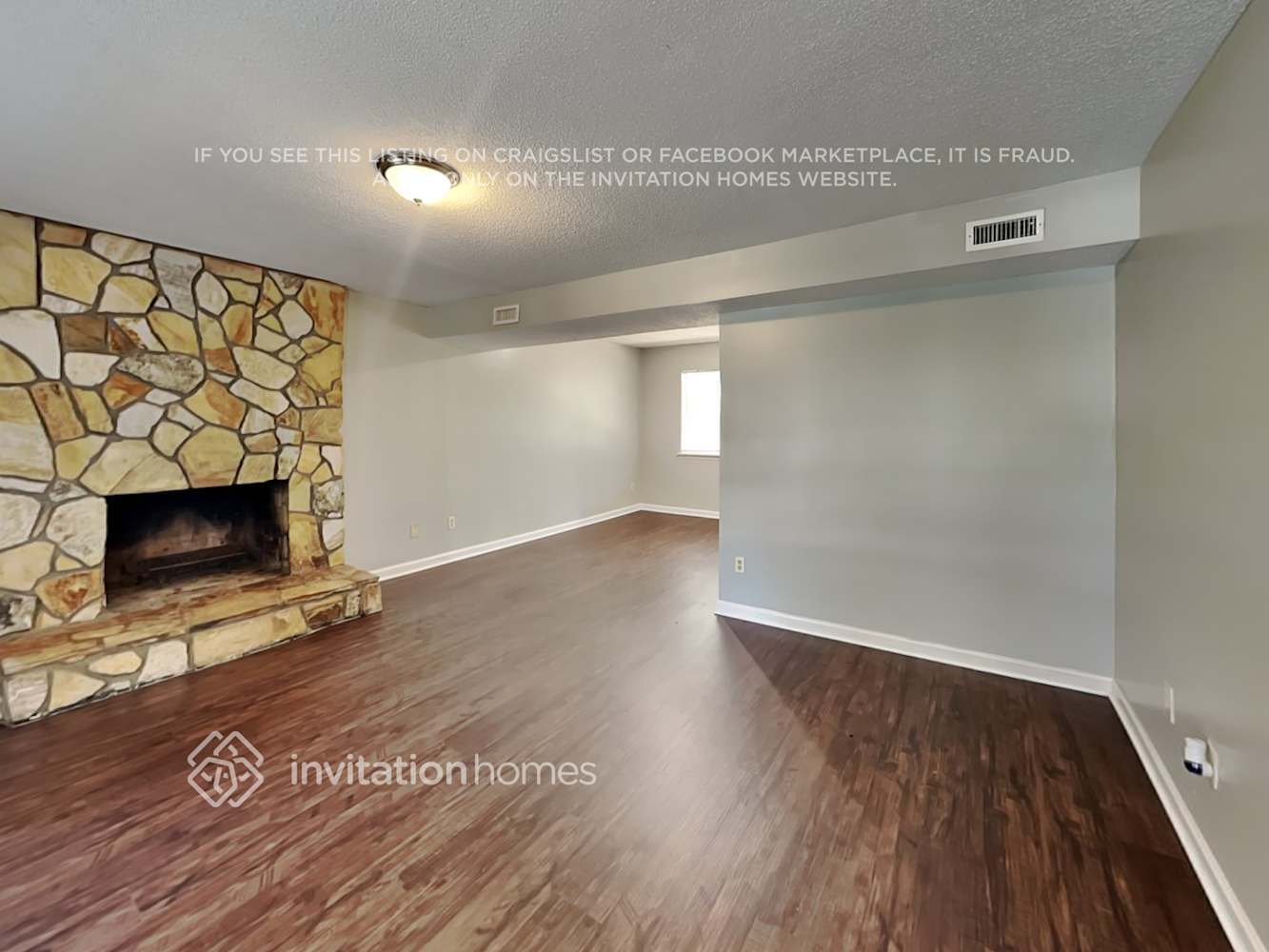 Building Photo - 7025 Markway Dr