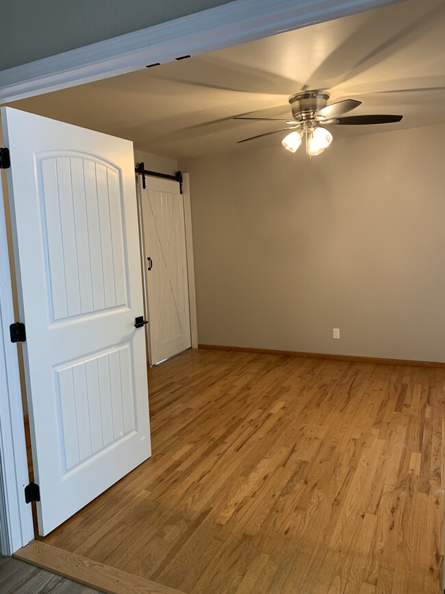 Bedroom/ office or dining room - 5136 Old Lemay Ferry Rd