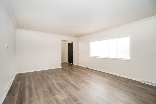 Building Photo - 1722 Blue Ash Pl