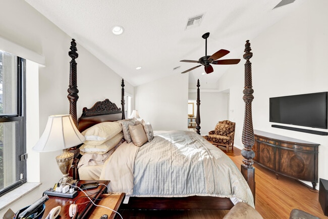 Building Photo - 20513 Sausalito Dr