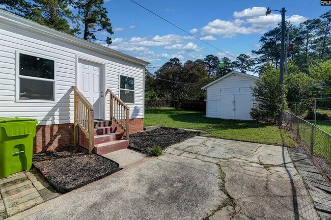 Building Photo - 3908 Gibson St
