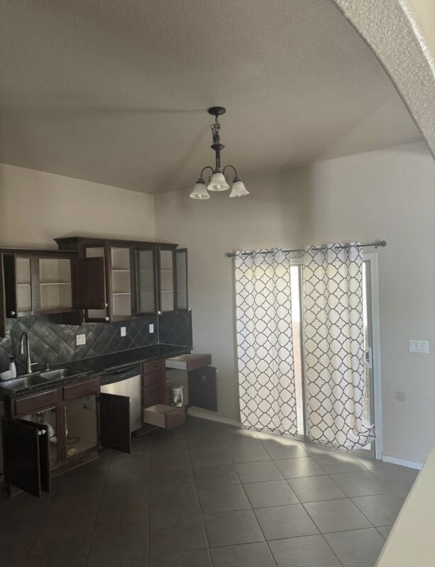 Building Photo - 14263 Hacienda Rock Dr