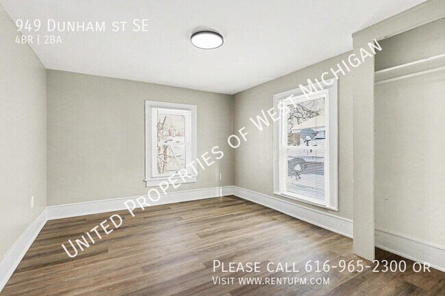 Building Photo - 949 Dunham St SE