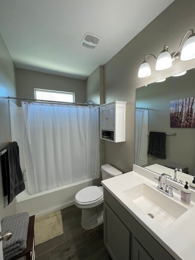 Building Photo - 24085 W Ripple Rd