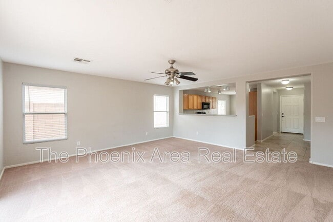 Building Photo - 2685 E Olivine Rd