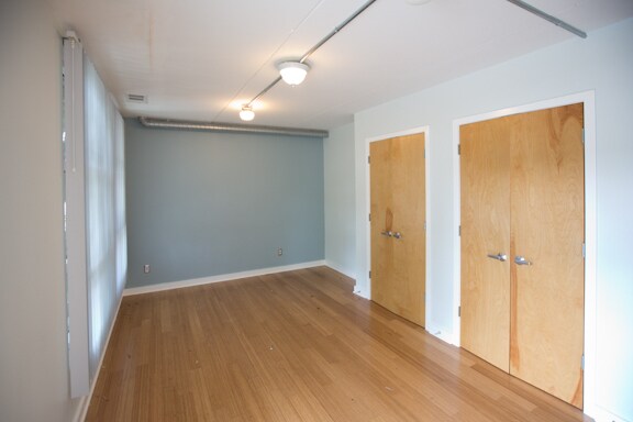 Building Photo - 536 Selma St