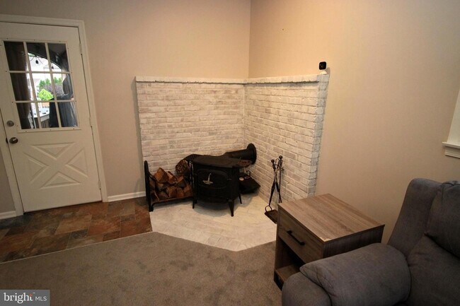 Building Photo - 26 Steeplechase Cir