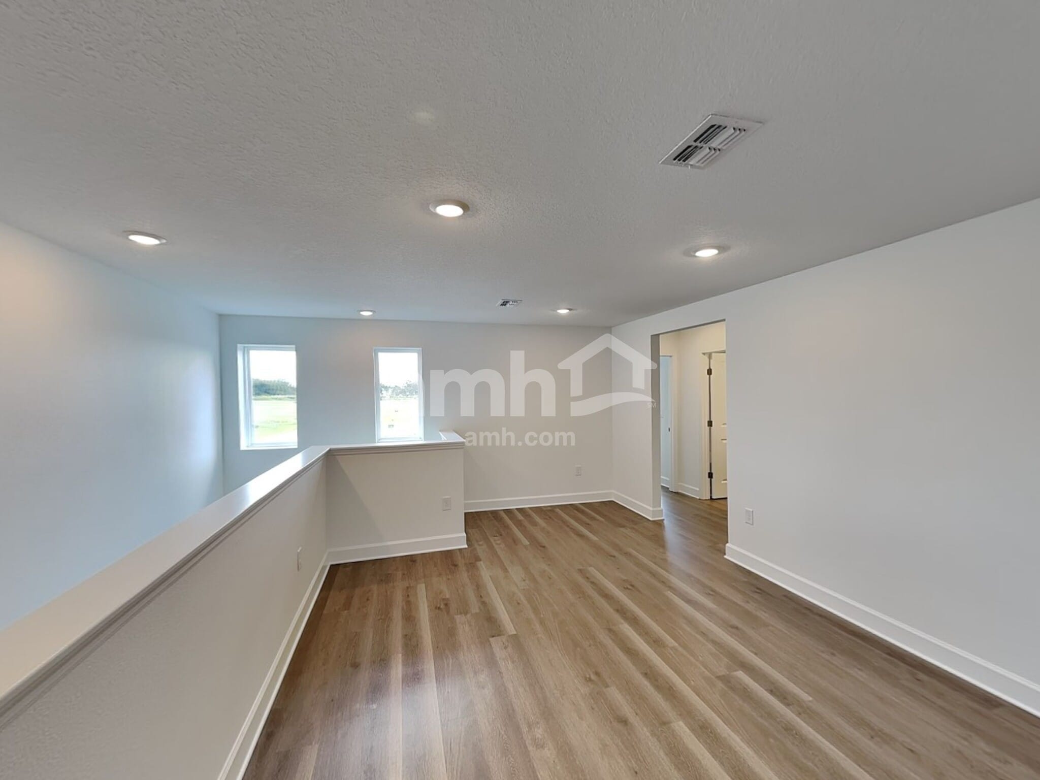 Building Photo - 3316 Muscatine Ave