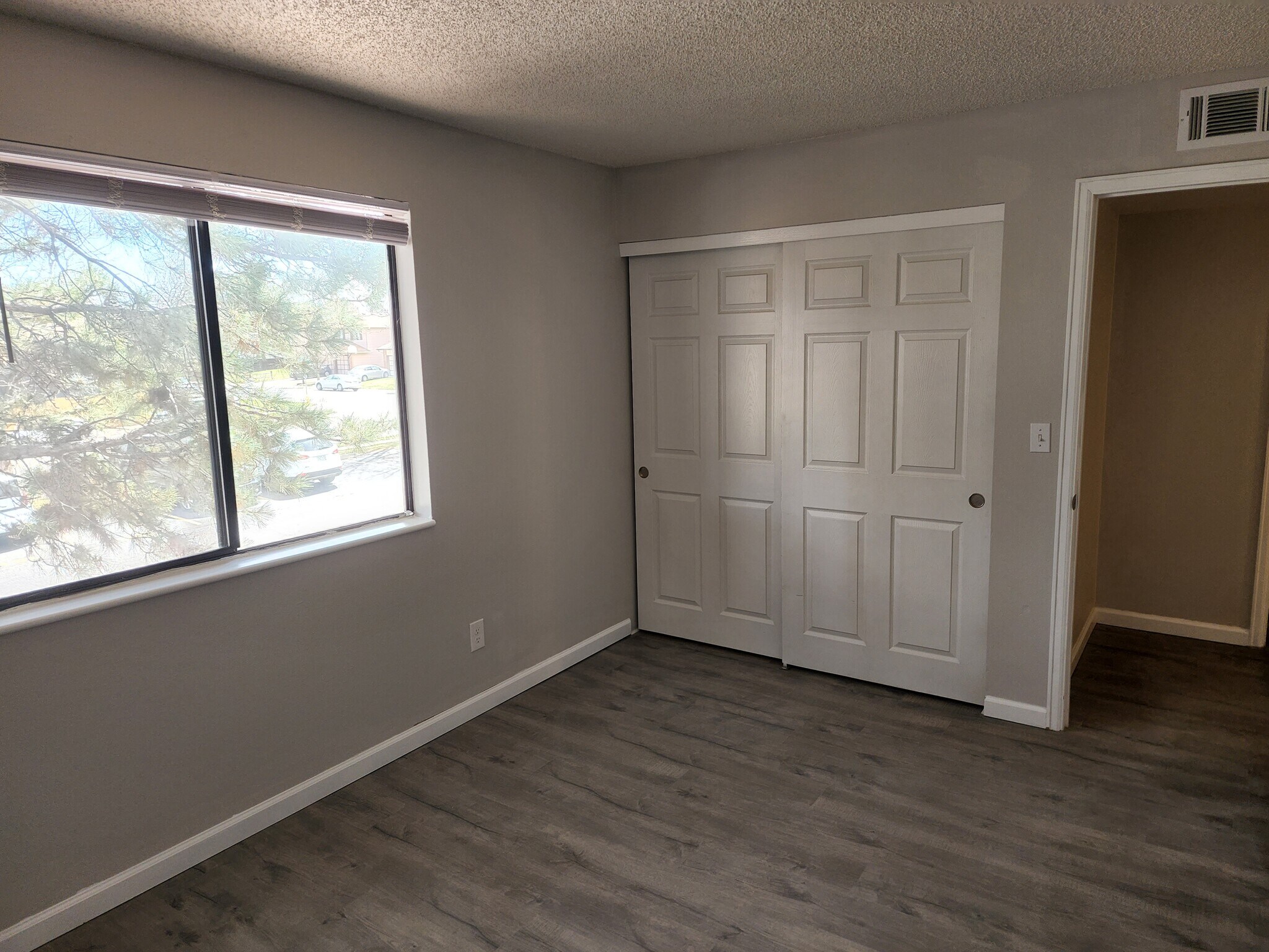 Building Photo - 18163 E Kentucky Ave