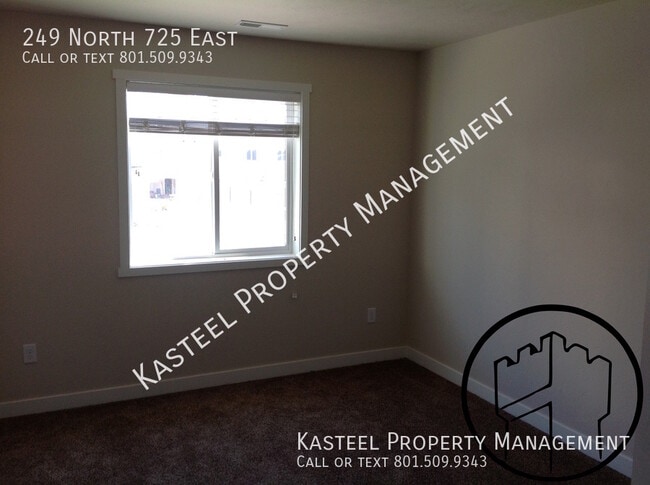 Building Photo - 249 N 725 E