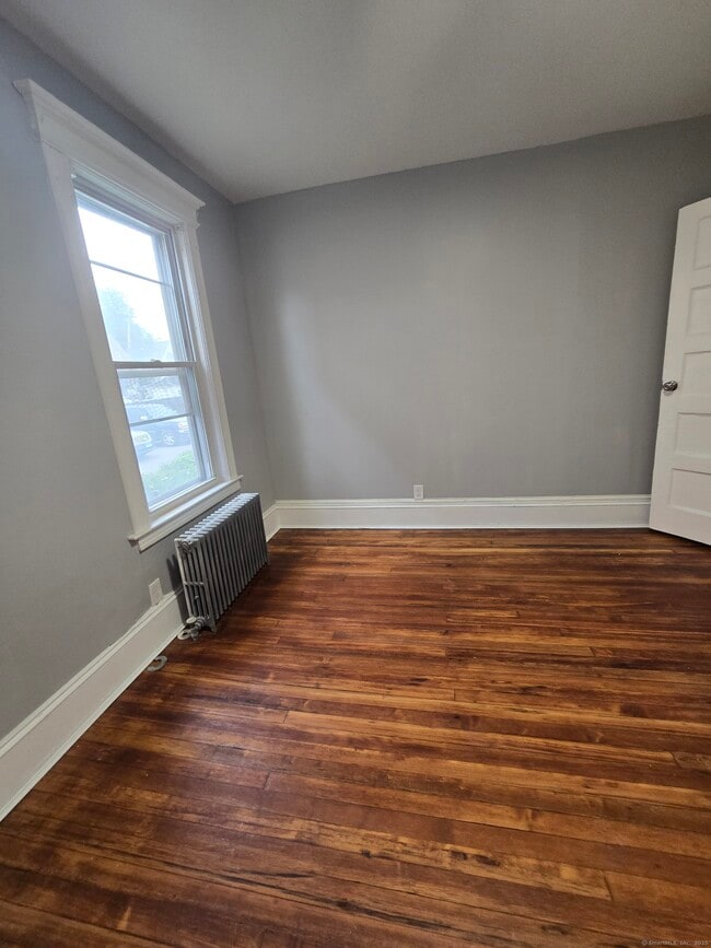 Building Photo - 78 Sisson Ave