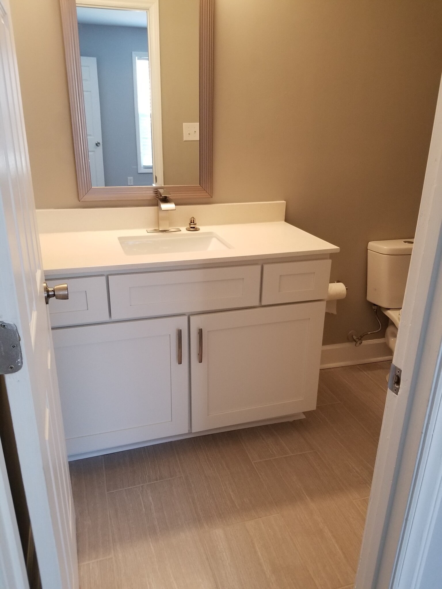 Bathroom 2 - 2810 Herndon Village Way