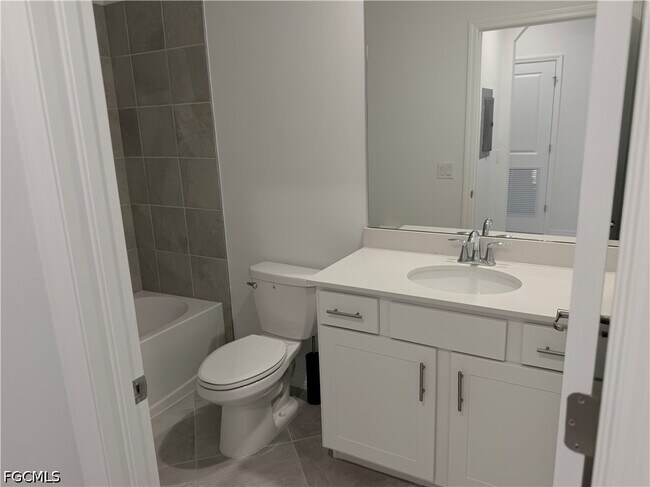 Building Photo - 18421 Copperhead Dr