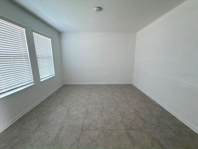 Building Photo - 1062 John Jacob Rd