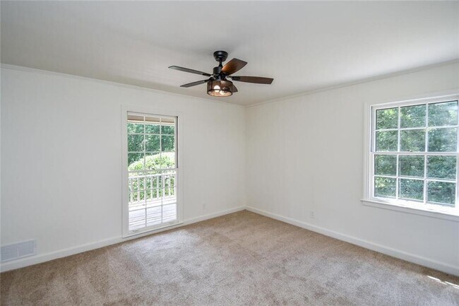 Building Photo - 17040 Birmingham Rd