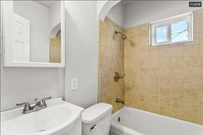 Building Photo - Beautiful 3 bed 2bath Home for Rent!