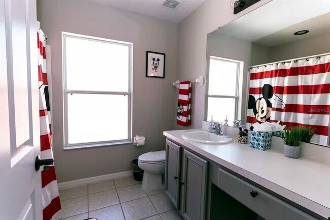 Building Photo - 251 Hypolita Ave