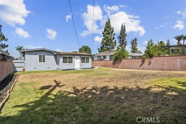 Building Photo - 5040 N Lyman Ave