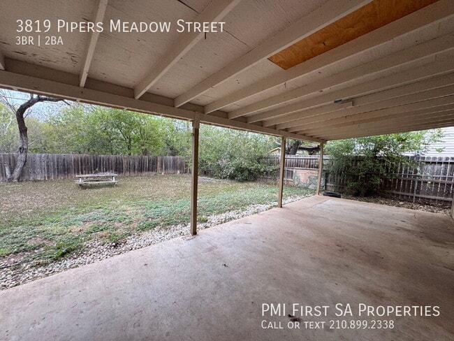 Building Photo - 3819 Pipers Meadow St