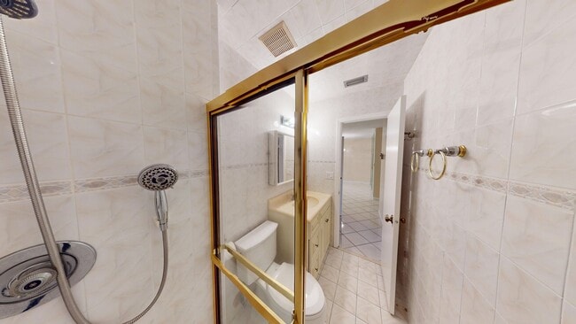 Building Photo - 2BR/ 2BA Condo In Golden Lakes - An Active...