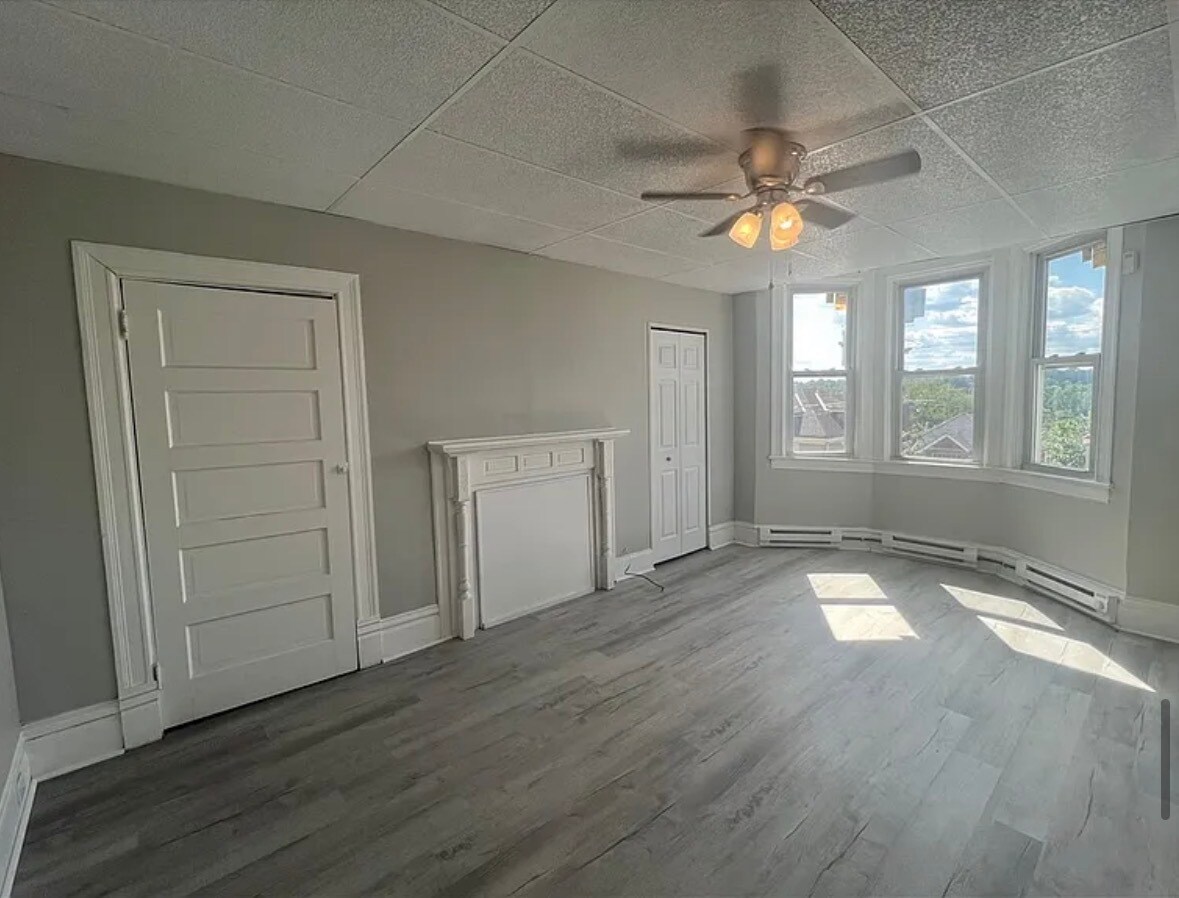 Building Photo - 1425 Methyl St